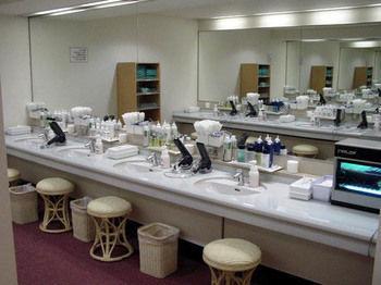 Capsule&spa Grand Sauna Shinsaibashi Kapselhotel *